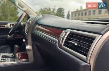 Внедорожник / Кроссовер Lexus GX 2011 в 