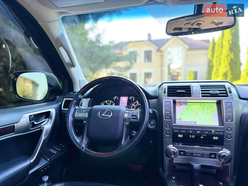 Позашляховик / Кросовер Lexus GX 2014 в Сарнах