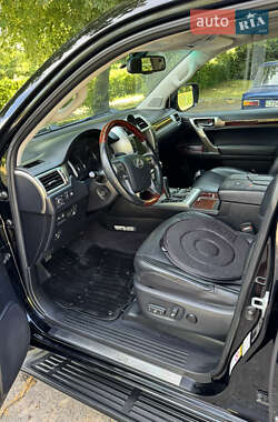 Внедорожник / Кроссовер Lexus GX 2010 в 