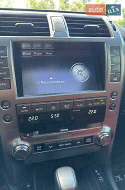 Внедорожник / Кроссовер Lexus GX 2019 в 