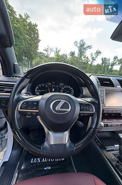 Внедорожник / Кроссовер Lexus GX 2019 в 