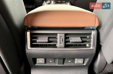 Позашляховик / Кросовер Lexus GX 2024 в 