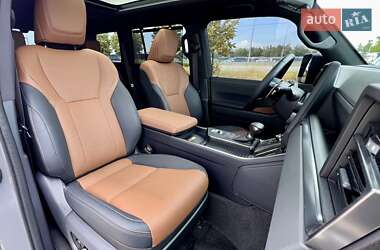Позашляховик / Кросовер Lexus GX 2024 в 