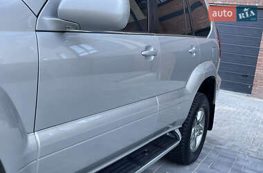 Внедорожник / Кроссовер Lexus GX 2004 в 