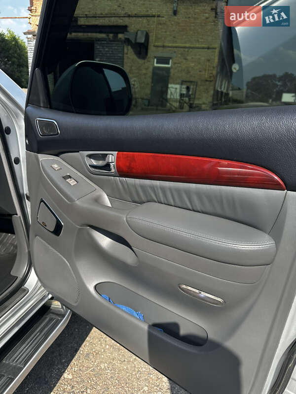 Внедорожник / Кроссовер Lexus GX 2008 в Верхнеднепровске