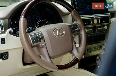 Позашляховик / Кросовер Lexus GX 2019 в 