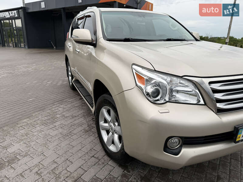 Позашляховик / Кросовер Lexus GX 2010 в Золочеві