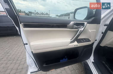 Внедорожник / Кроссовер Lexus GX 2020 в 