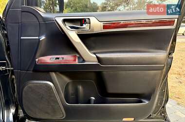 Внедорожник / Кроссовер Lexus GX 2013 в 