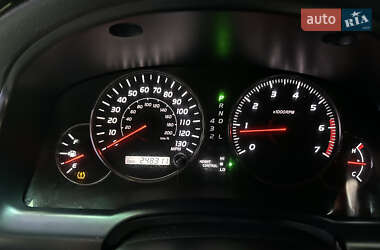 Внедорожник / Кроссовер Lexus GX 2005 в 