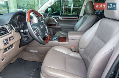 Внедорожник / Кроссовер Lexus GX 2013 в 