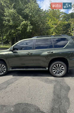 Внедорожник / Кроссовер Lexus GX 2022 в 