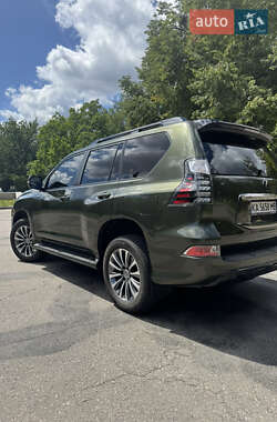 Внедорожник / Кроссовер Lexus GX 2022 в 