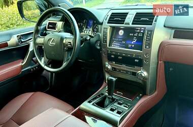 Внедорожник / Кроссовер Lexus GX 2017 в 