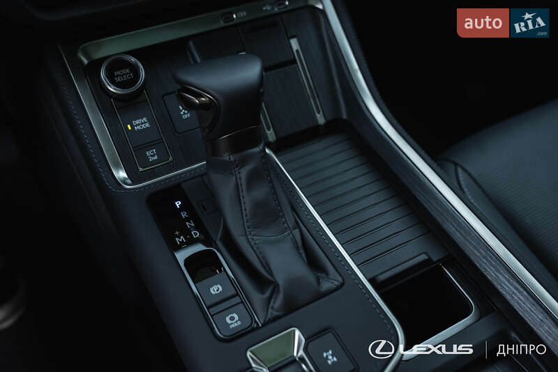 Внедорожник / Кроссовер Lexus GX 2025 в Днепре