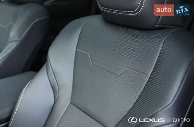 Позашляховик / Кросовер Lexus GX 2025 в 