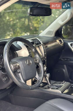 Внедорожник / Кроссовер Lexus GX 2017 в 