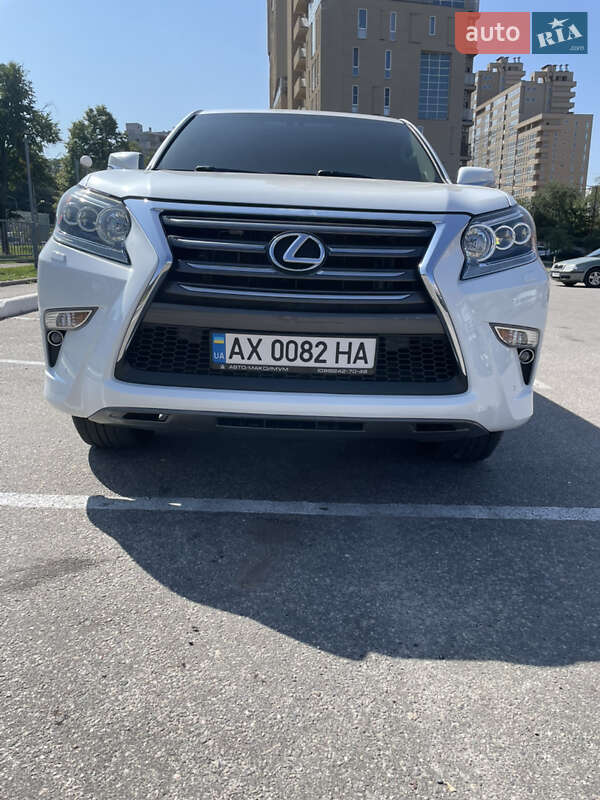 Внедорожник / Кроссовер Lexus GX 2016 в 