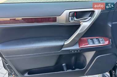 Внедорожник / Кроссовер Lexus GX 2017 в 