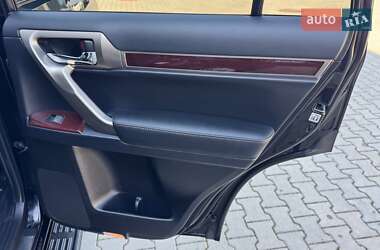 Внедорожник / Кроссовер Lexus GX 2017 в 