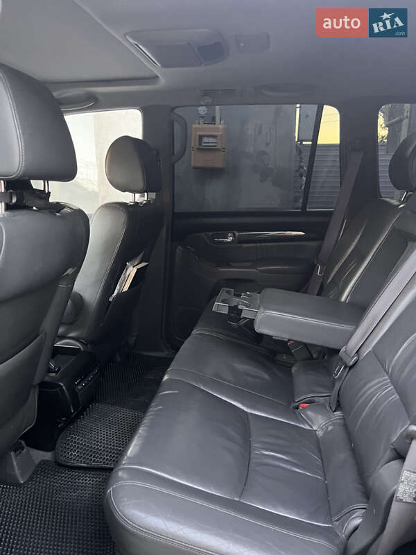 Внедорожник / Кроссовер Lexus GX 2006 в Николаеве
