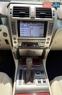 Внедорожник / Кроссовер Lexus GX 2013 в 
