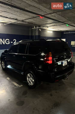 Внедорожник / Кроссовер Lexus GX 2004 в 