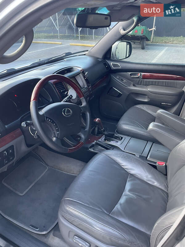 Внедорожник / Кроссовер Lexus GX 2008 в Владимире