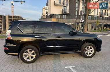 Внедорожник / Кроссовер Lexus GX 2013 в 