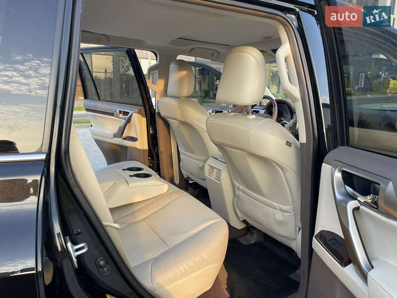 Позашляховик / Кросовер Lexus GX 2013 в Львові