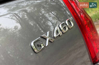Позашляховик / Кросовер Lexus GX 2011 в 