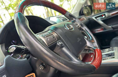 Позашляховик / Кросовер Lexus GX 2011 в 