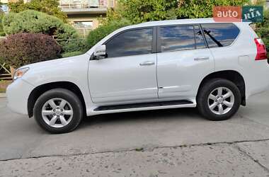 Позашляховик / Кросовер Lexus GX 2010 в 