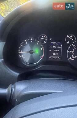 Внедорожник / Кроссовер Lexus GX 2021 в 