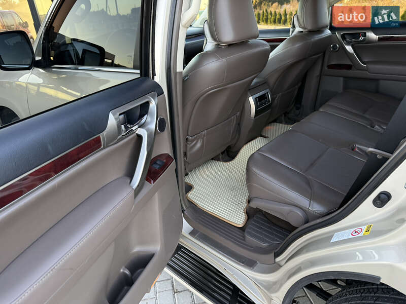 Внедорожник / Кроссовер Lexus GX 2010 в Золочеве
