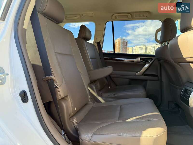 Внедорожник / Кроссовер Lexus GX 2019 в Киеве