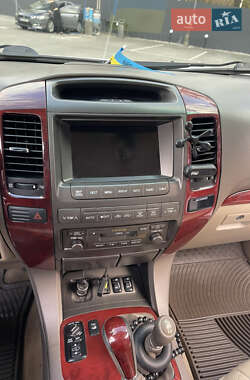 Позашляховик / Кросовер Lexus GX 2008 в 