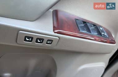 Позашляховик / Кросовер Lexus GX 2011 в 