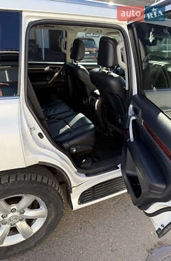 Позашляховик / Кросовер Lexus GX 2010 в 
