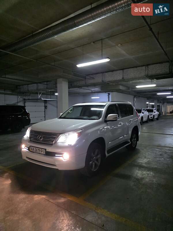 Позашляховик / Кросовер Lexus GX 2013 в Києві