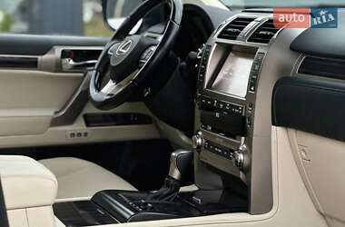 Внедорожник / Кроссовер Lexus GX 2020 в 