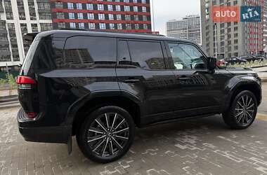 Позашляховик / Кросовер Lexus GX 2024 в 