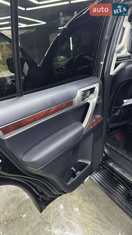 Внедорожник / Кроссовер Lexus GX 2011 в Харькове