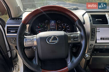 Внедорожник / Кроссовер Lexus GX 2011 в 