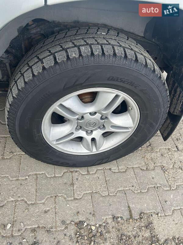 Позашляховик / Кросовер Lexus GX 2004 в Чернівцях фото 12 Позашляховик / Кросовер Lexus GX 2004 в Чернівцях