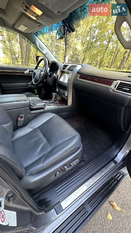 Внедорожник / Кроссовер Lexus GX 2014 в Черновцах