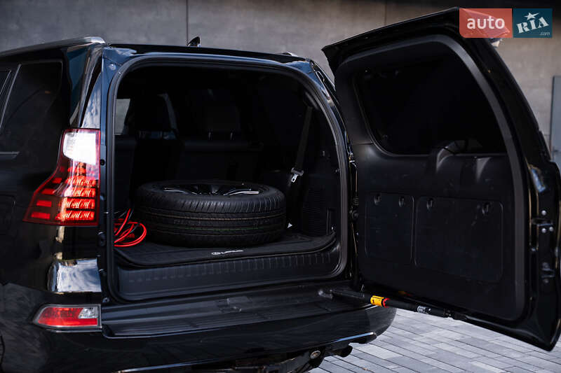 Позашляховик / Кросовер Lexus GX 2020 в Києві фото 12 Позашляховик / Кросовер Lexus GX 2020 в Києві