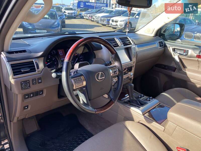 Позашляховик / Кросовер Lexus GX 2017 в Львові