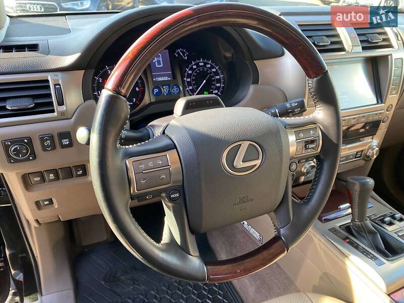 Позашляховик / Кросовер Lexus GX 2017 в Львові