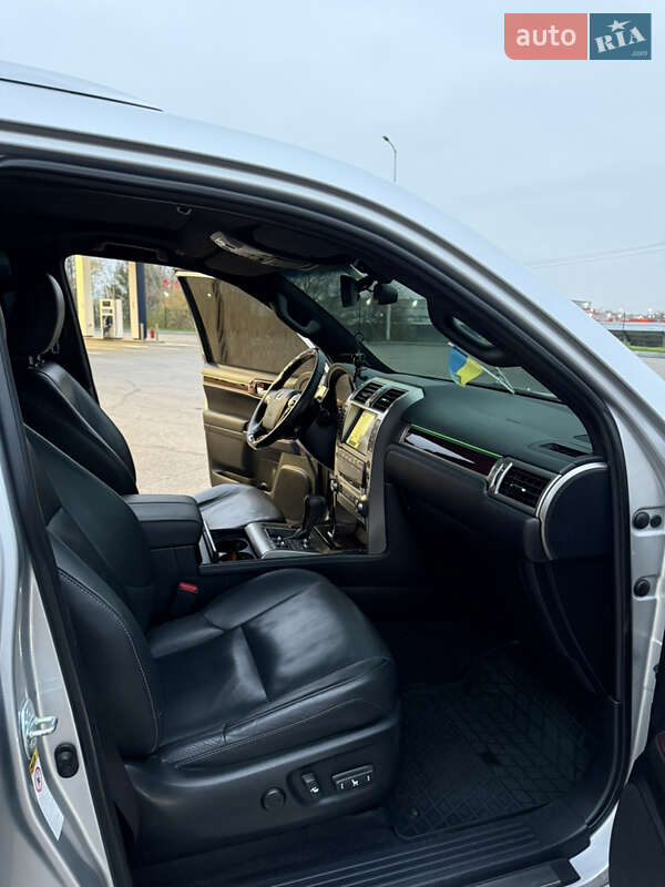 Позашляховик / Кросовер Lexus GX 2019 в Дніпрі фото 25 Позашляховик / Кросовер Lexus GX 2019 в Дніпрі
